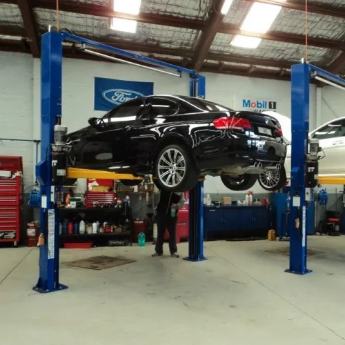 Ford Car Lift for Underbody Inspection