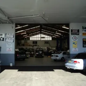 Roselands Automotive Car Repair Area